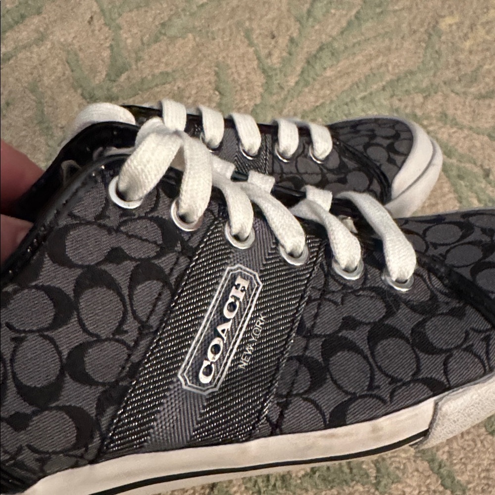 Coach France’s signature canvas low profile tennis shoes six NWOB